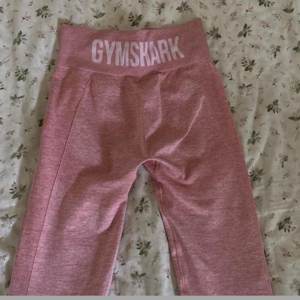 Gymshark pink seamless leggings